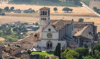 Tour a pie por Asís